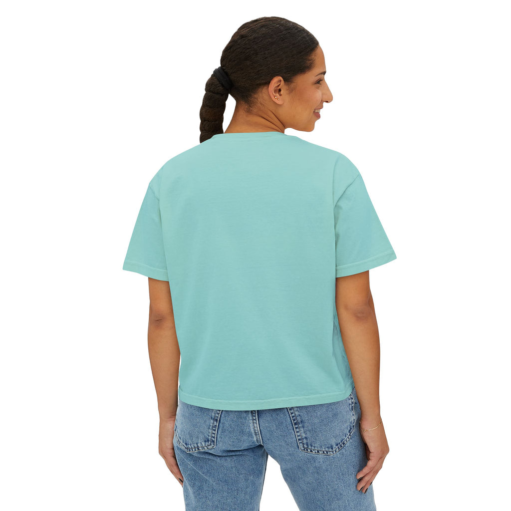 Boxy Tee — Vintage Portrait Graphic "Julia de Burgos" poem Women's Cropped T-Shirt