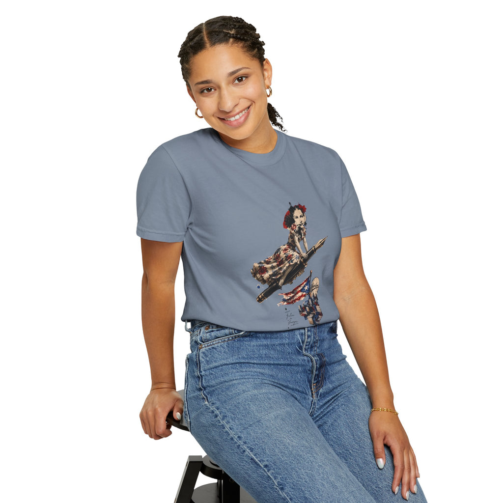Vintage Space Cat T-Shirt — Retro Astronaut Kitty Graphic Tee