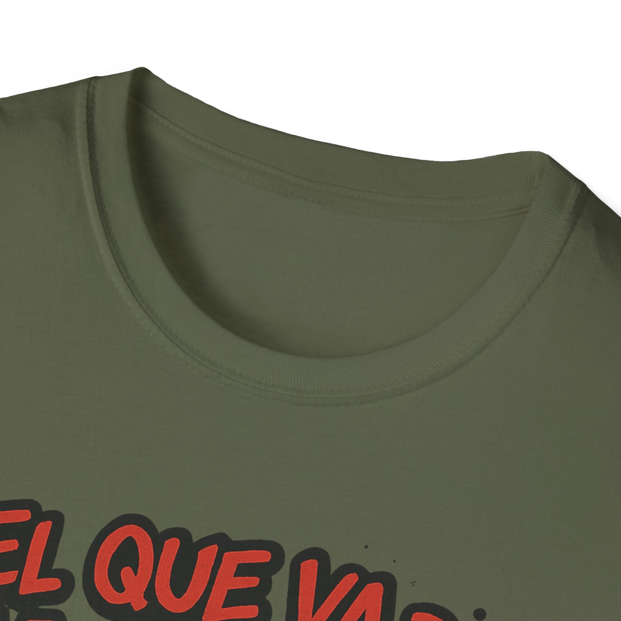 T‑Shirt — "El que va pa' Mayagüez vuelve otra vez" Puerto Rico Flag Tee