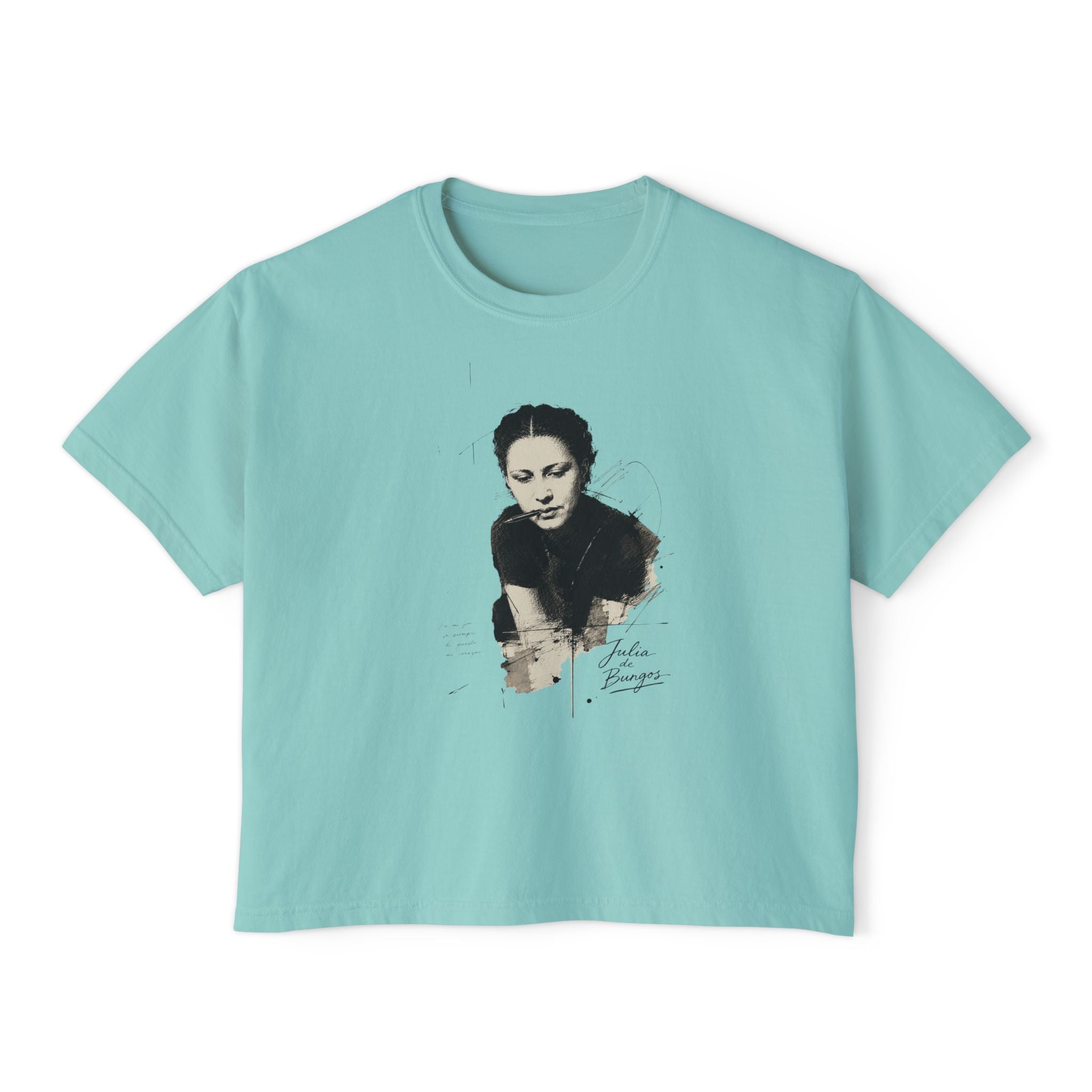 Boxy Tee — Vintage Portrait Graphic "Julia de Burgos" poem Women's Cropped T-Shirt